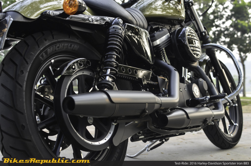 BR_HD_Sportster_Iron_883_-6