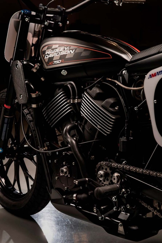 Harley-Davidson-XG750R-flat-track-race-bike-05