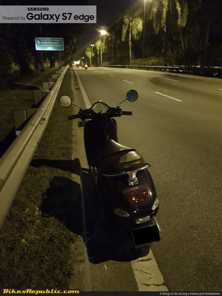 6 things to do during a motorcycle breakdown_-3