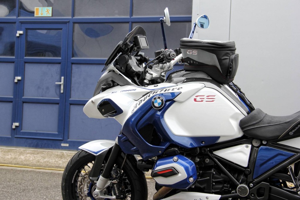 can-you-spot-the-bmw-r1200gs-adventure-in-these-photos_4