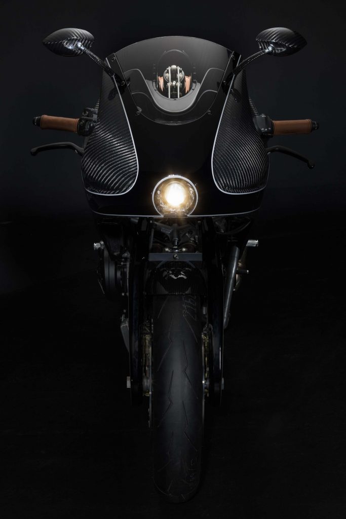 VanderHeide-Motorcycles-Gentlemans-Racer-carbon-fiber-monocoque-02