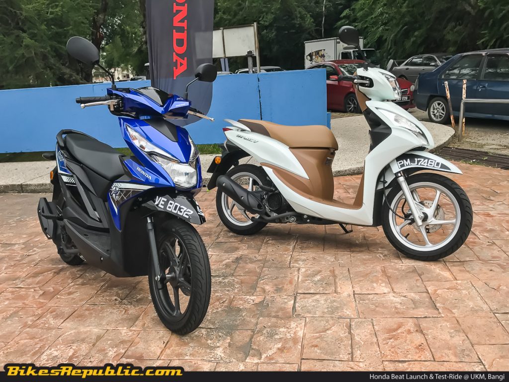 The new Honda Beat (left) and the outgoing Honda Spacy (right)