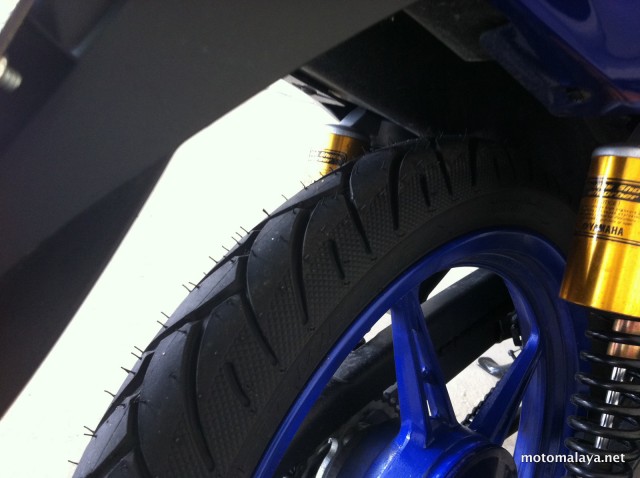 shinko-sr877-lagenda115zr-3