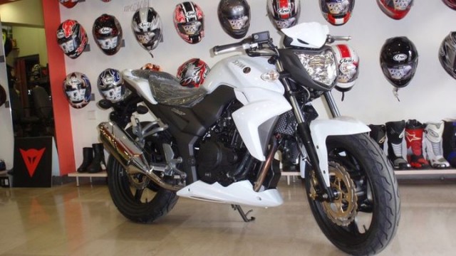 sym-wolf-sb250ni-2