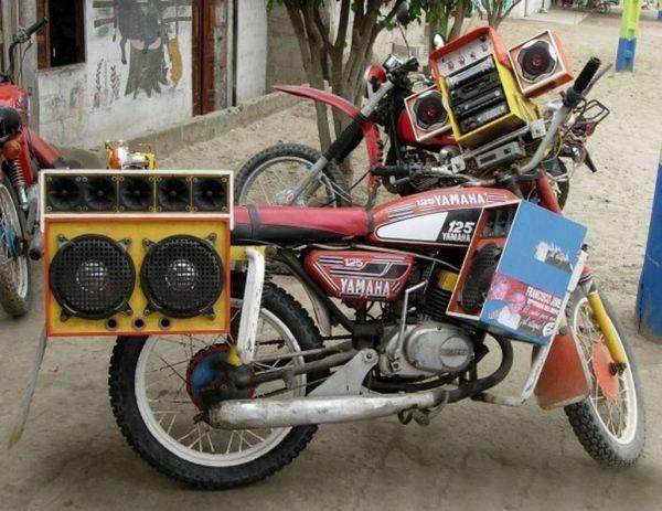 yamaha-125-boom-boom-pow