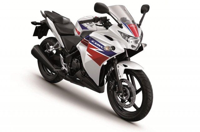 2012-honda-cbr250r-mugen-moriwaki-05