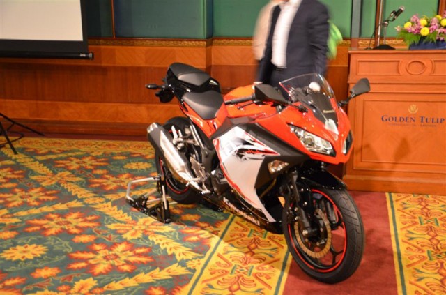 325516_484926258192974_1068710997_o