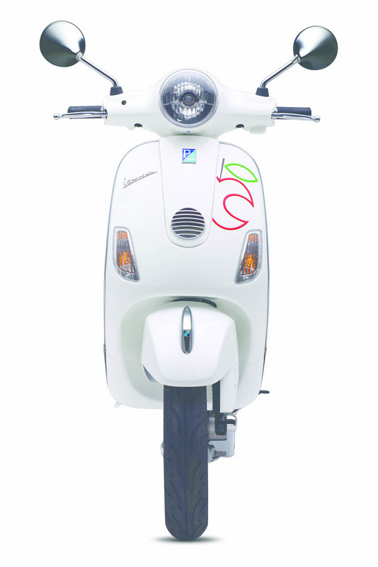 VespaLX150-apple-001