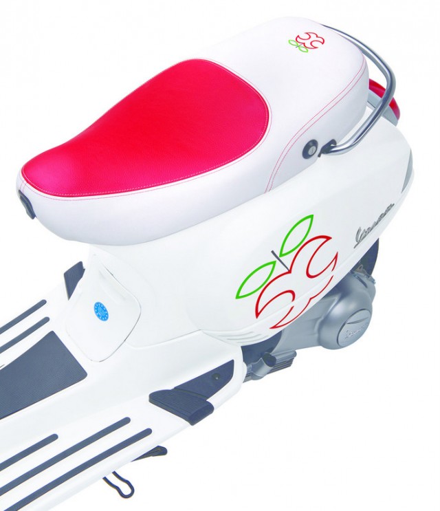VespaLX150-apple-002