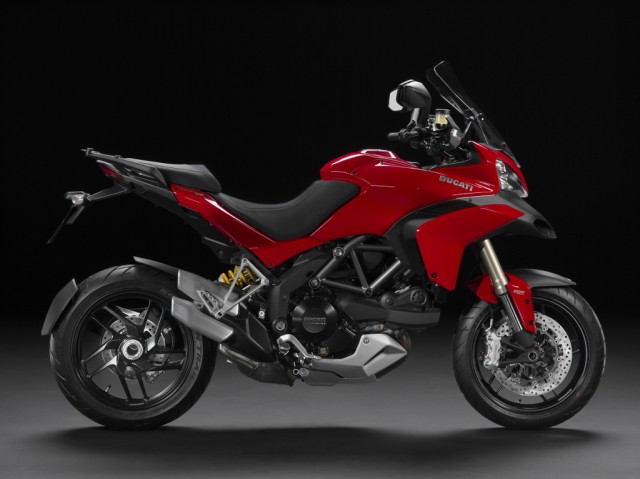 2013-Ducati-Multistrada-019
