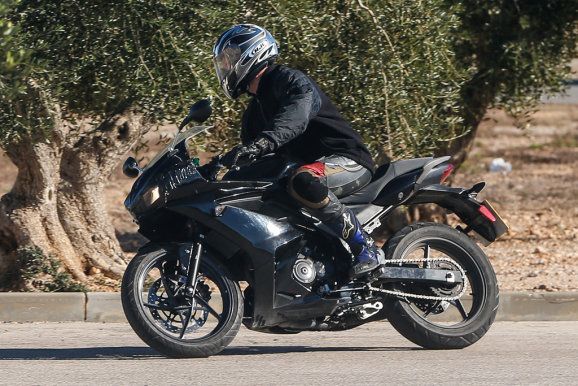 Triumph 250cc bike deals