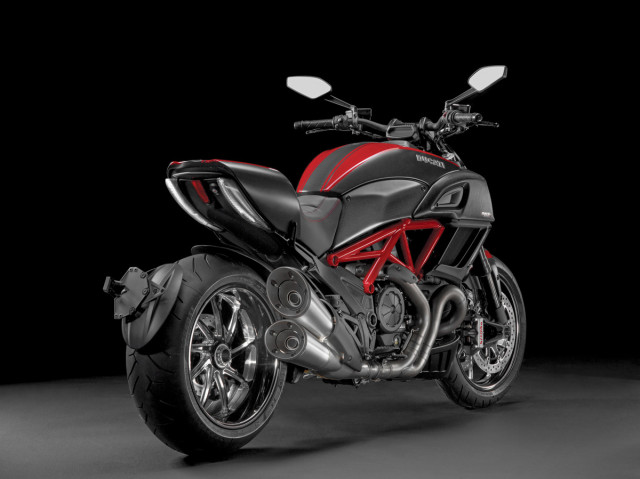 08-8-Diavel 018