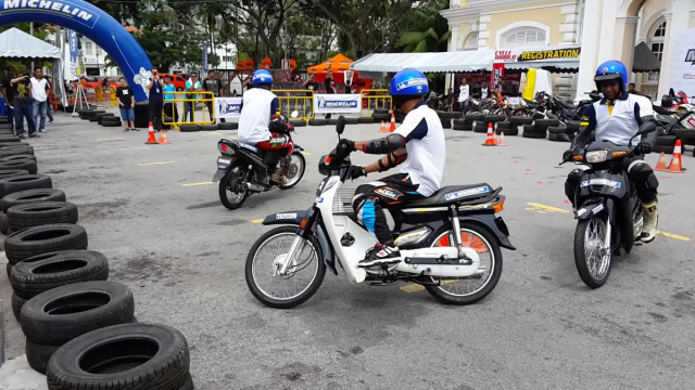 MCityPro Test Riders