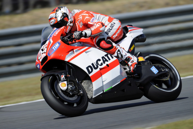 1-Andrea-Dovizioso---Ducati-Team---Japanese-MotoGP-QP2