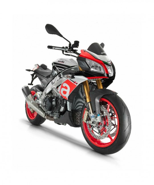 2015-Aprilia-Tuono-V4-1100-Factory-01