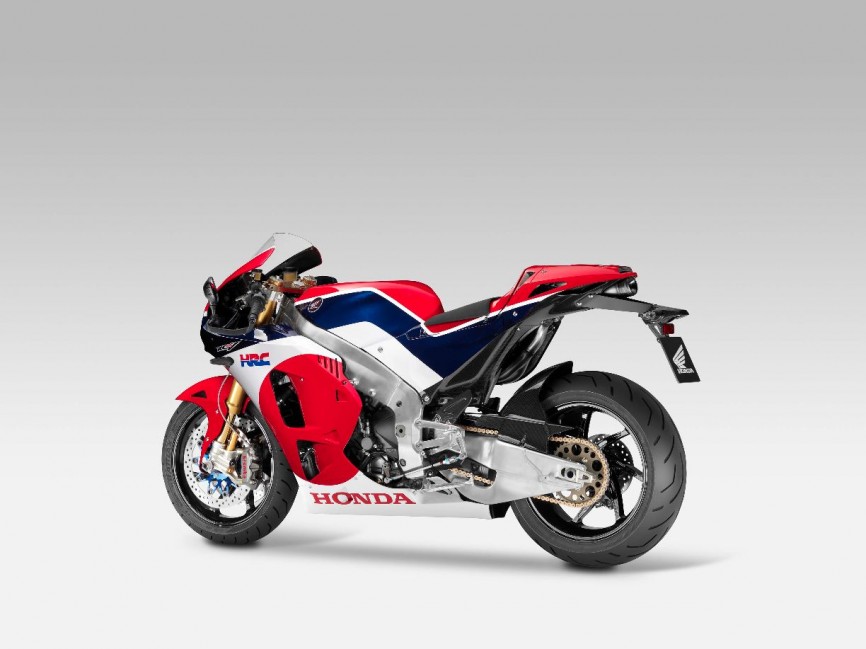 2015-Honda-RC213V-S-prototype-05