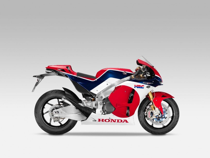 2015-Honda-RC213V-S-prototype-08