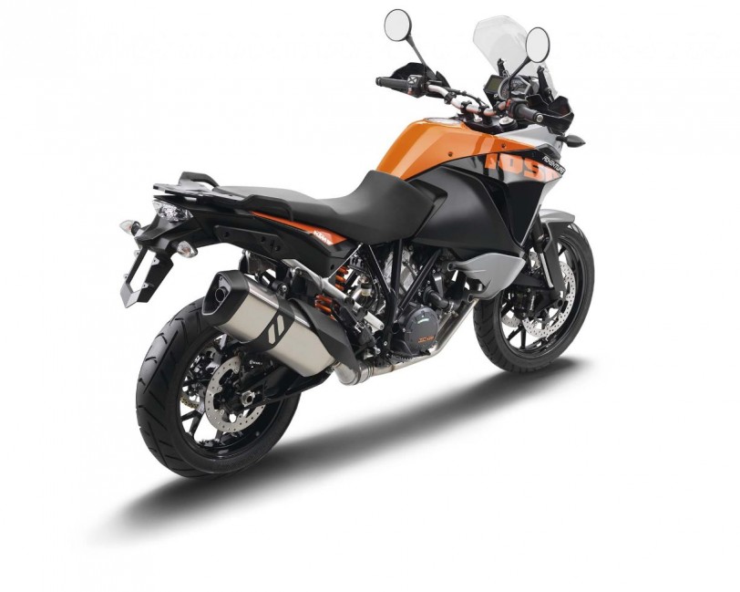 2015-KTM-1050-Adventure-EICMA-11