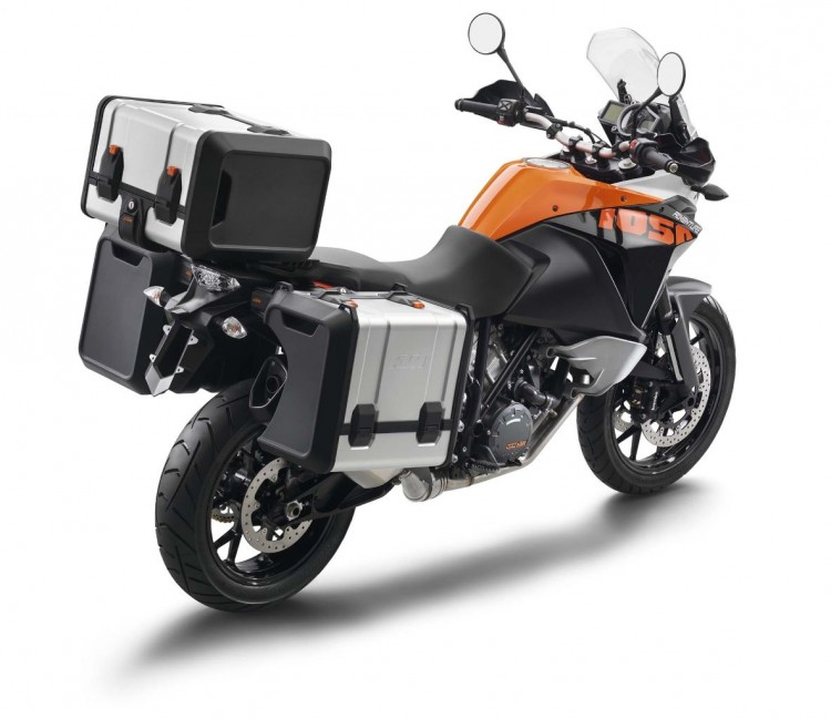 2015-KTM-1050-Adventure-EICMA-13