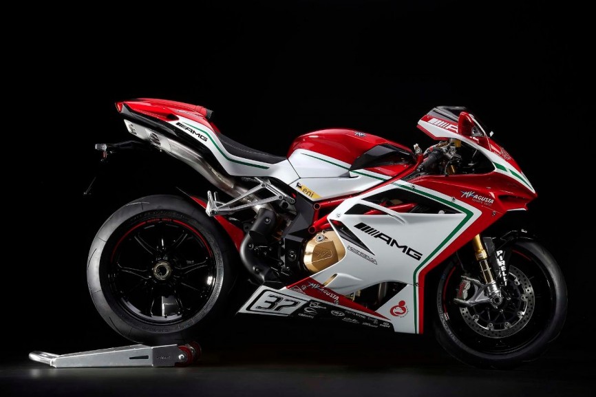 2015-MV-Agusta-F4-RC-08