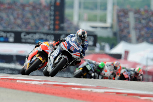 1-Race-action-from-the-2015-MotoGP-season