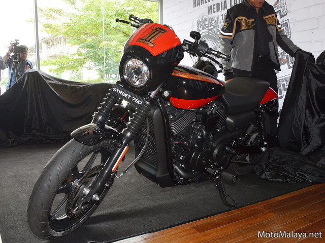 HD_Street_750_Launch_MM_009