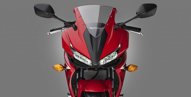 14-2016-Honda-CBR500R-012