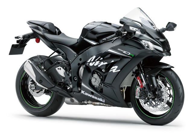 2016-Kawasaki-Ninja-ZX10R-WinterTest-Edition-005