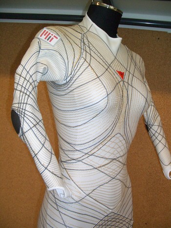 dainese-creates-two-space-suits-for-mars-missions_1
