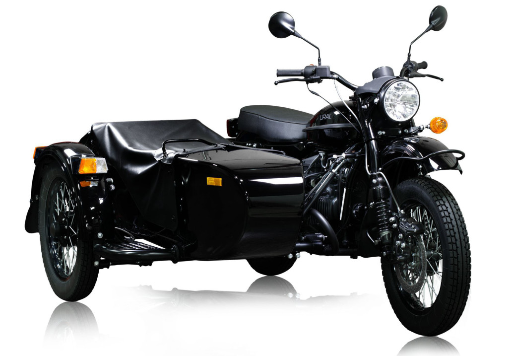 ural-dark-force-darth-vader-motorcycle-2