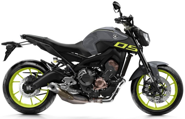 2016-Yamaha-MT09-Night-Fluo