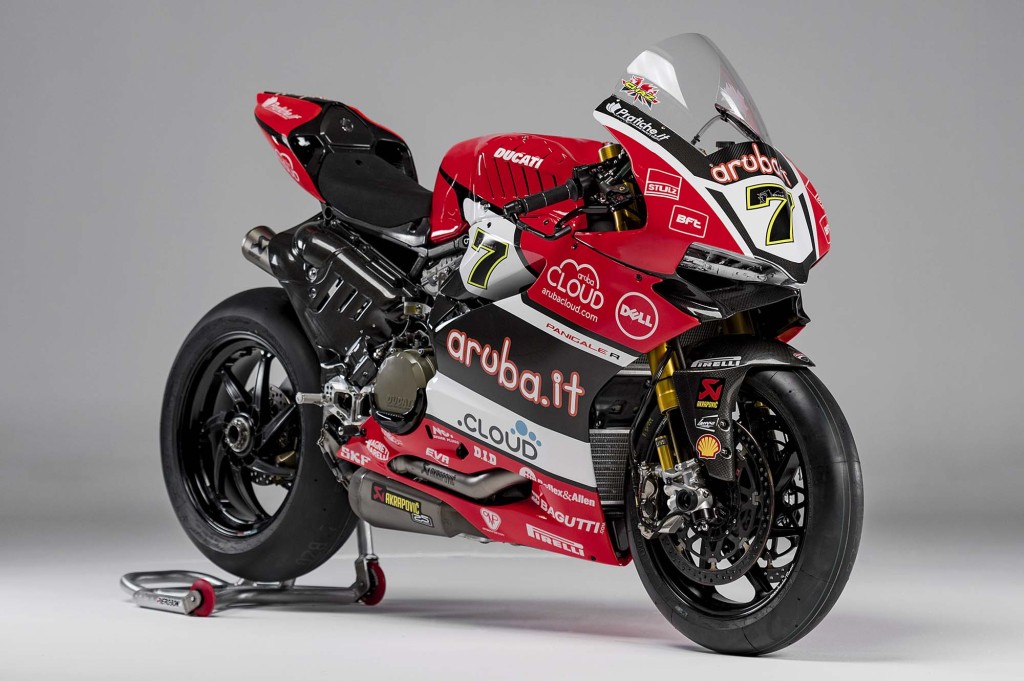 Aruba-Ducati-Corse-World-Superbike-Team-02