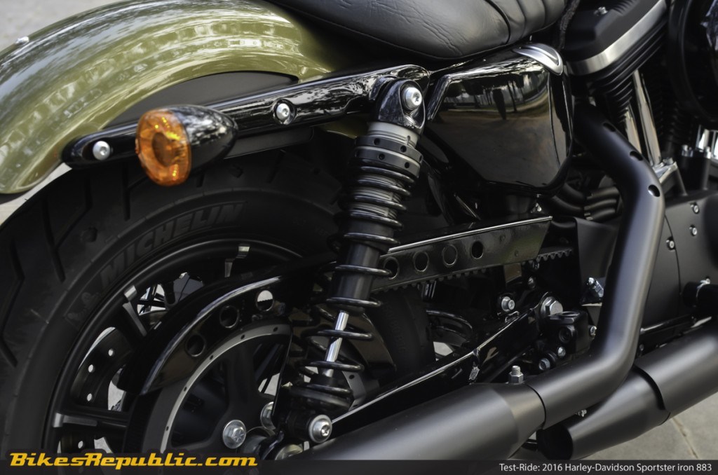 BR_HD_Sportster_Iron_883_-7