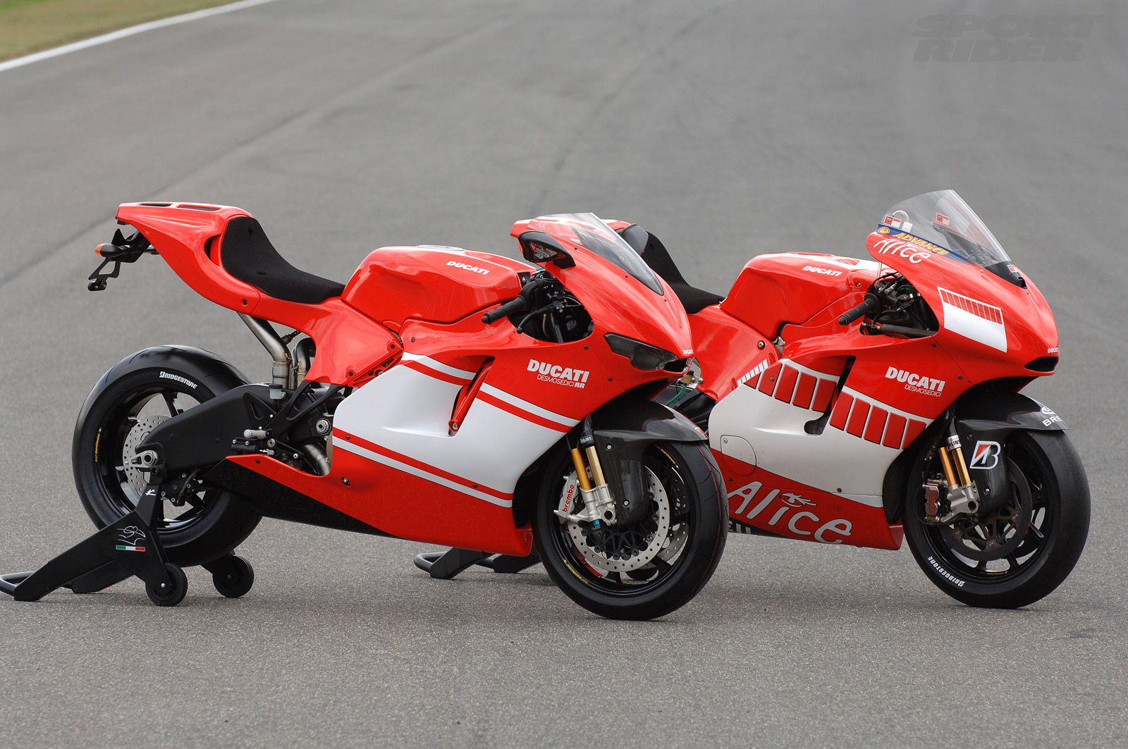 New Ducati V4 Superbike Will Be Introduced In September