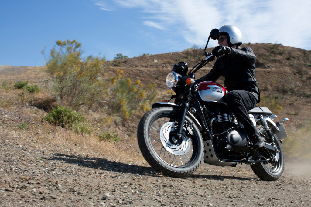 2015-Triumph-Scrambler1