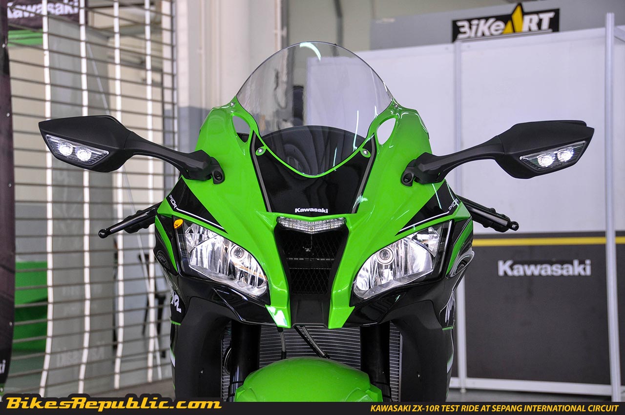 2017 Kawasaki Ninja ZX-10R gets new colour - Motorcycle news 
