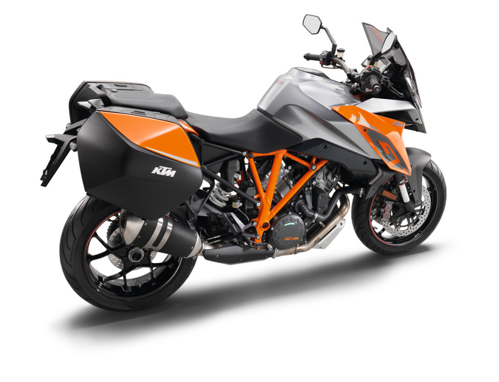 128549_KTM 1290 super duke gt MY 2016