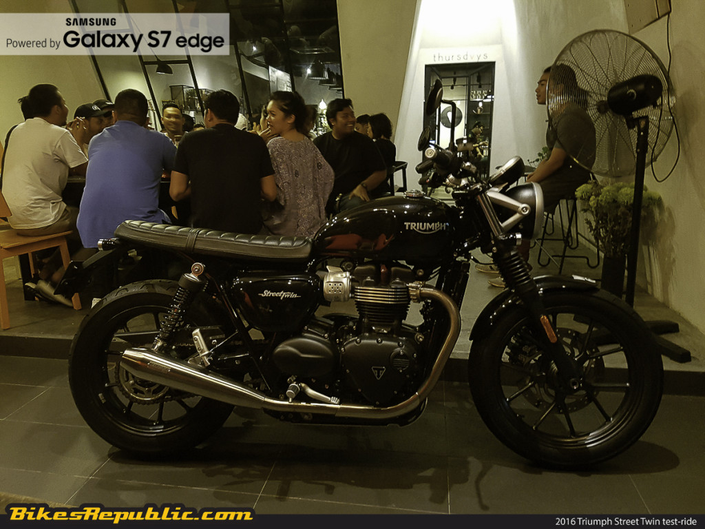 BR_Samsung_Triumph_Street_Twin_-24