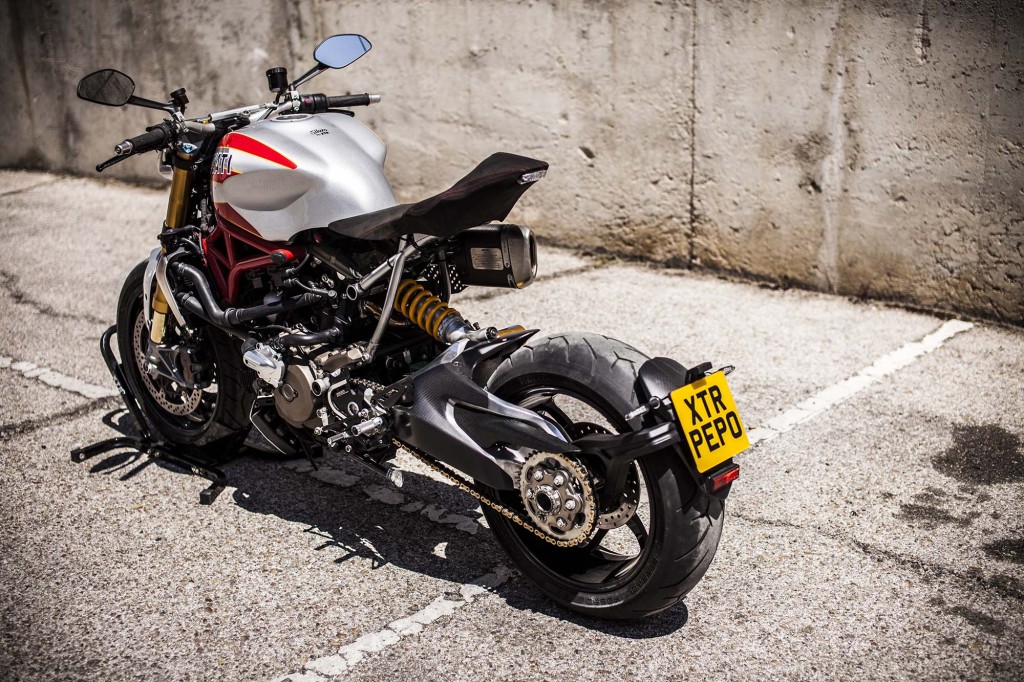 XTR-Pepo-Siluro-Ducati-Monster-1200-06