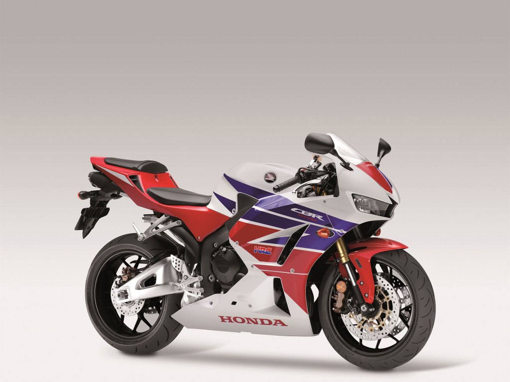 2016-Honda-CBR600RR-ABS1