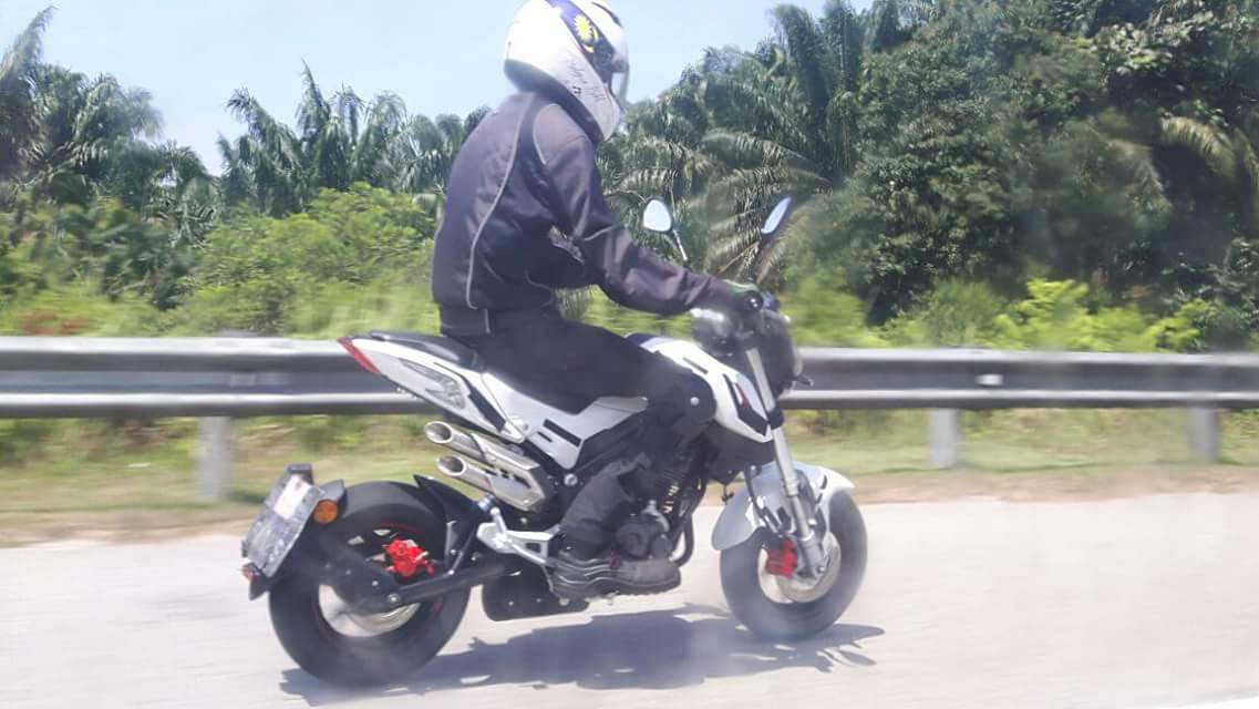 Benelli TNT Naked T-135 spied in Malaysia! - Motorcycle news