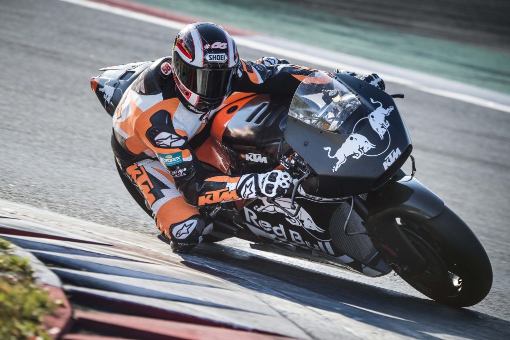 2017-KTM-RC16-MotoGP-official-test-05