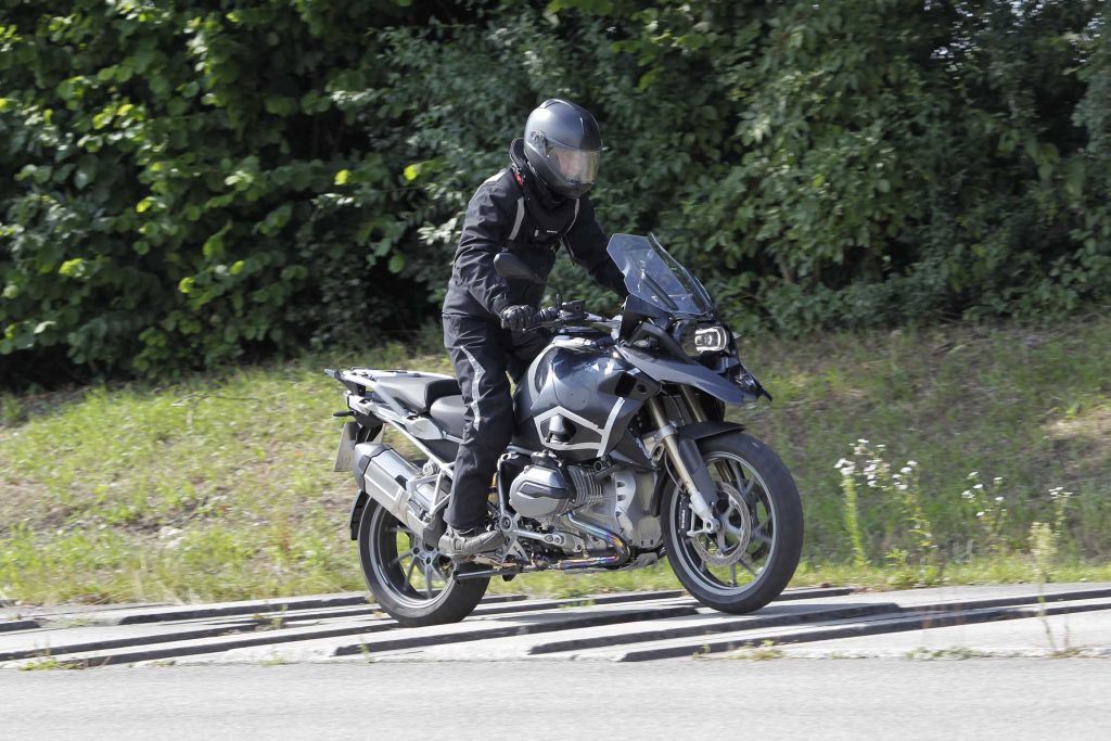 2013-bmw-r1200gs-184