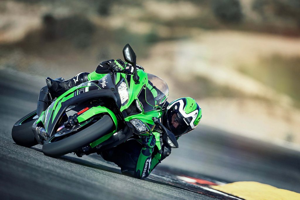 2016-kawasaki-ninja-zx-10r-krt-44