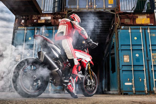 2016-ducati-hypermotard-939-sp-01