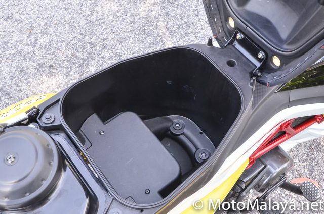 mm_sym_sport_rider_125i_-25