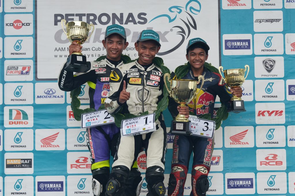 podium-wira