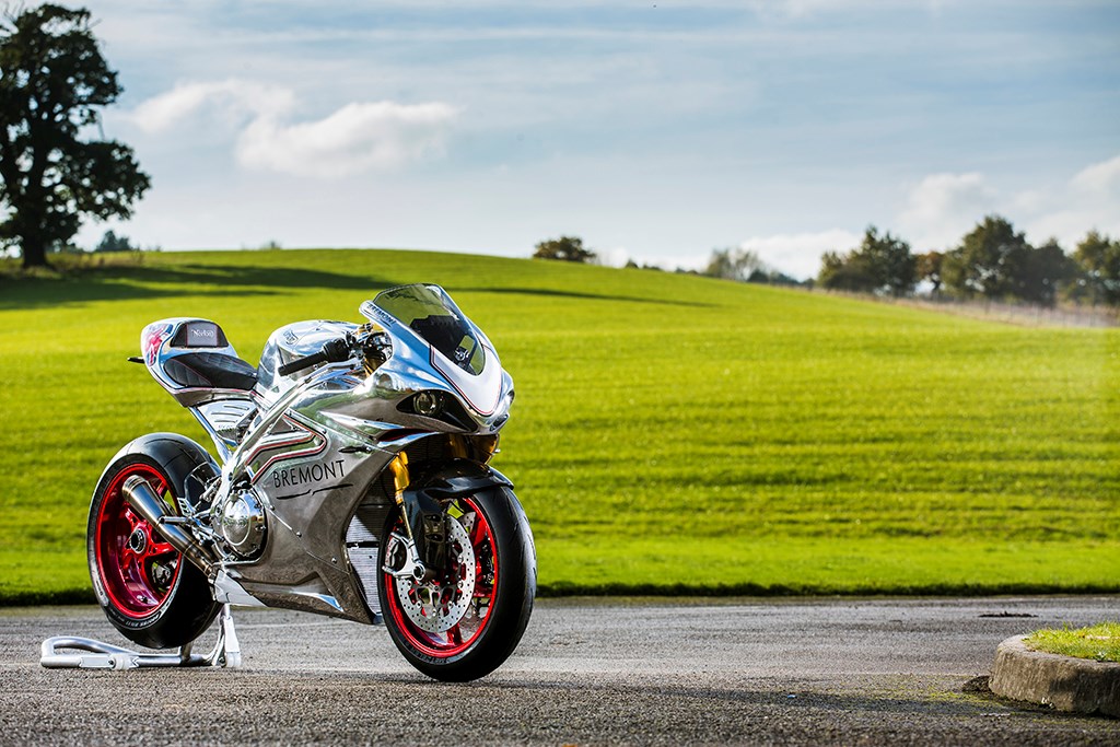 Highly anticipated and limited edition Norton V4 RR & SS superbike unwr...