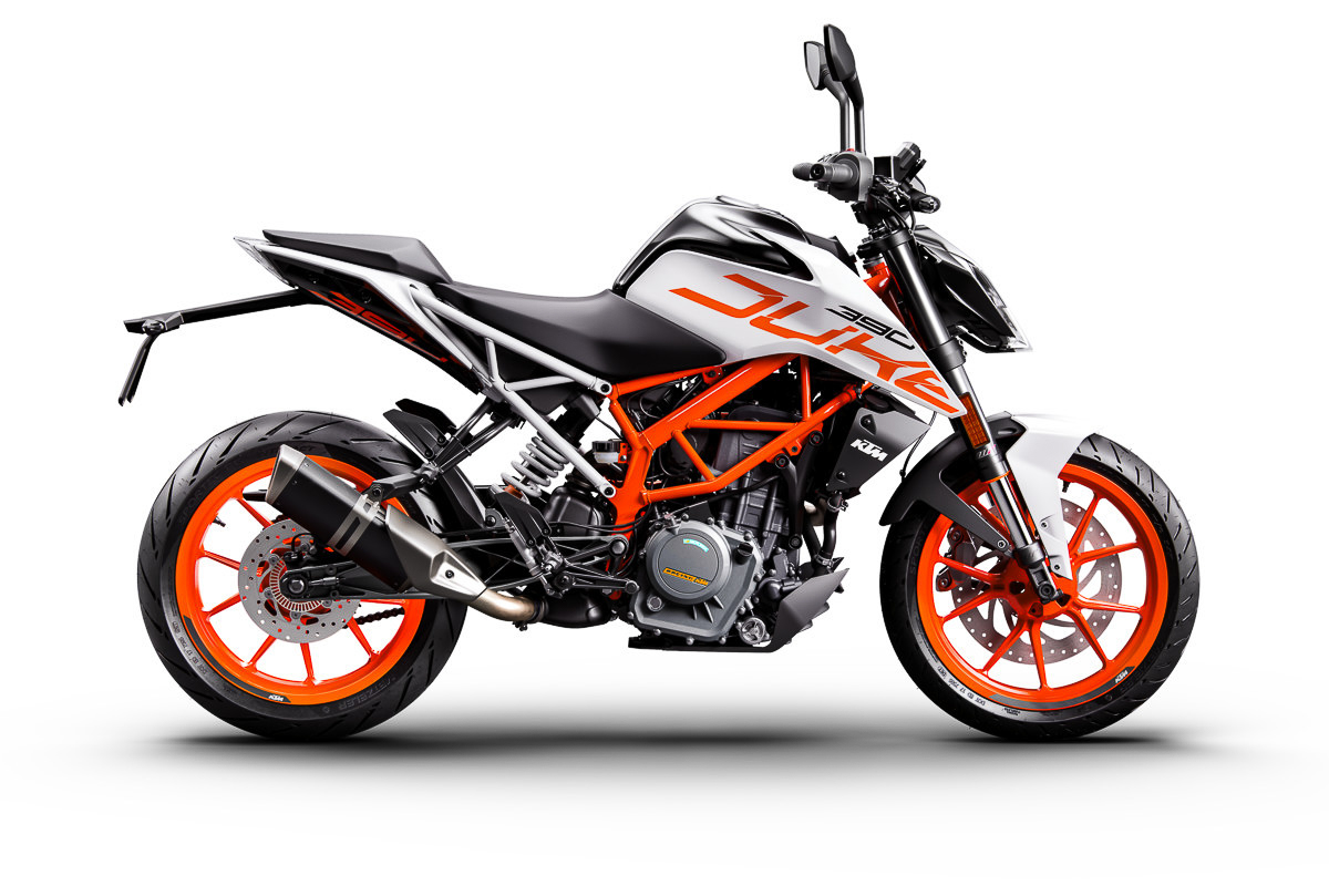 Review 2016 Ktm Duke 250 And Rc250 Good Handling And Good Looks At An Entry Level Price Paultan Org