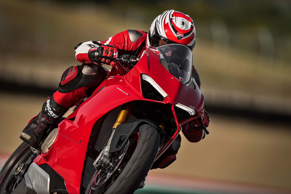 Ducati panigale v4 2018 cheap price